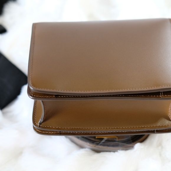 Celine SMALL CLASSIC BOX CALFSKIN - Picture 7 of 8